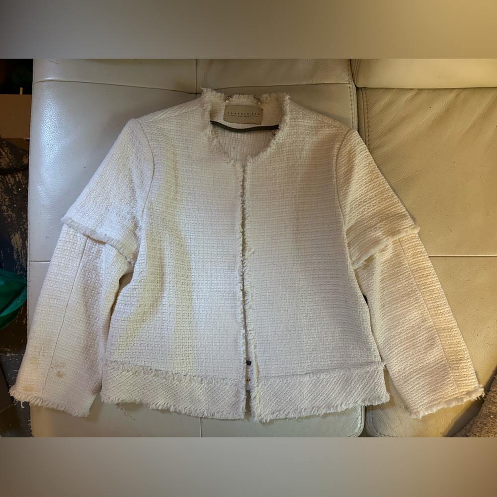 Classic Six New York Gabrielle Ivory jacket size 2